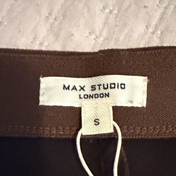 Max Studio London - Faux Suede Brown Barrel Leg Trousers Sz Small NWT - ❤️! - Picture 4 of 9